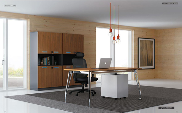 獨(dú)立�?1.jpg 獨(dú)立�?1.jpg