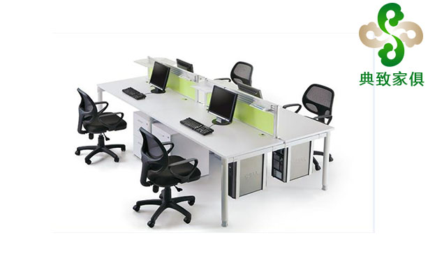 職員�?2.jpg 職員�?2.jpg